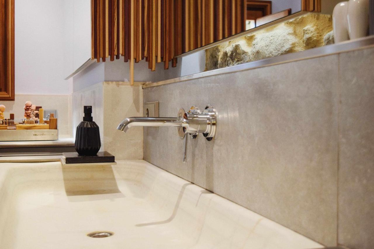 Keldomenech Bed&Art Luxury Apartment For Art Lover Besalú Extérieur photo