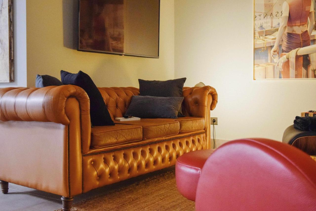 Keldomenech Bed&Art Luxury Apartment For Art Lover Besalú Extérieur photo