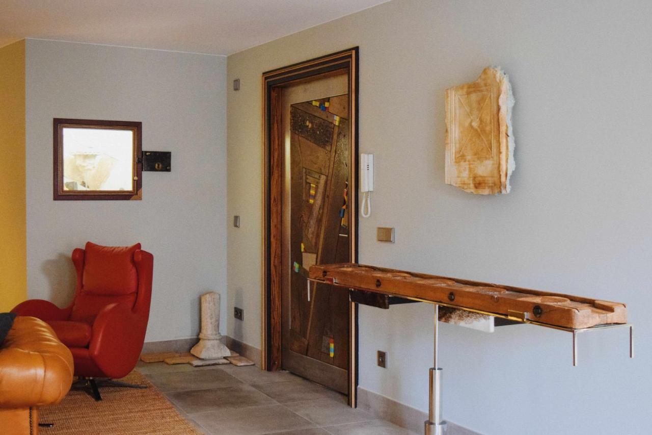 Keldomenech Bed&Art Luxury Apartment For Art Lover Besalú Extérieur photo