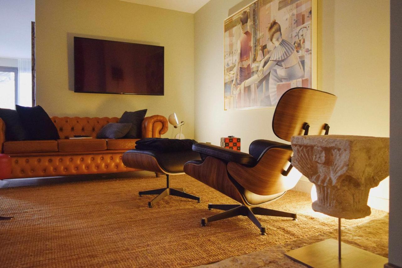 Keldomenech Bed&Art Luxury Apartment For Art Lover Besalú Extérieur photo