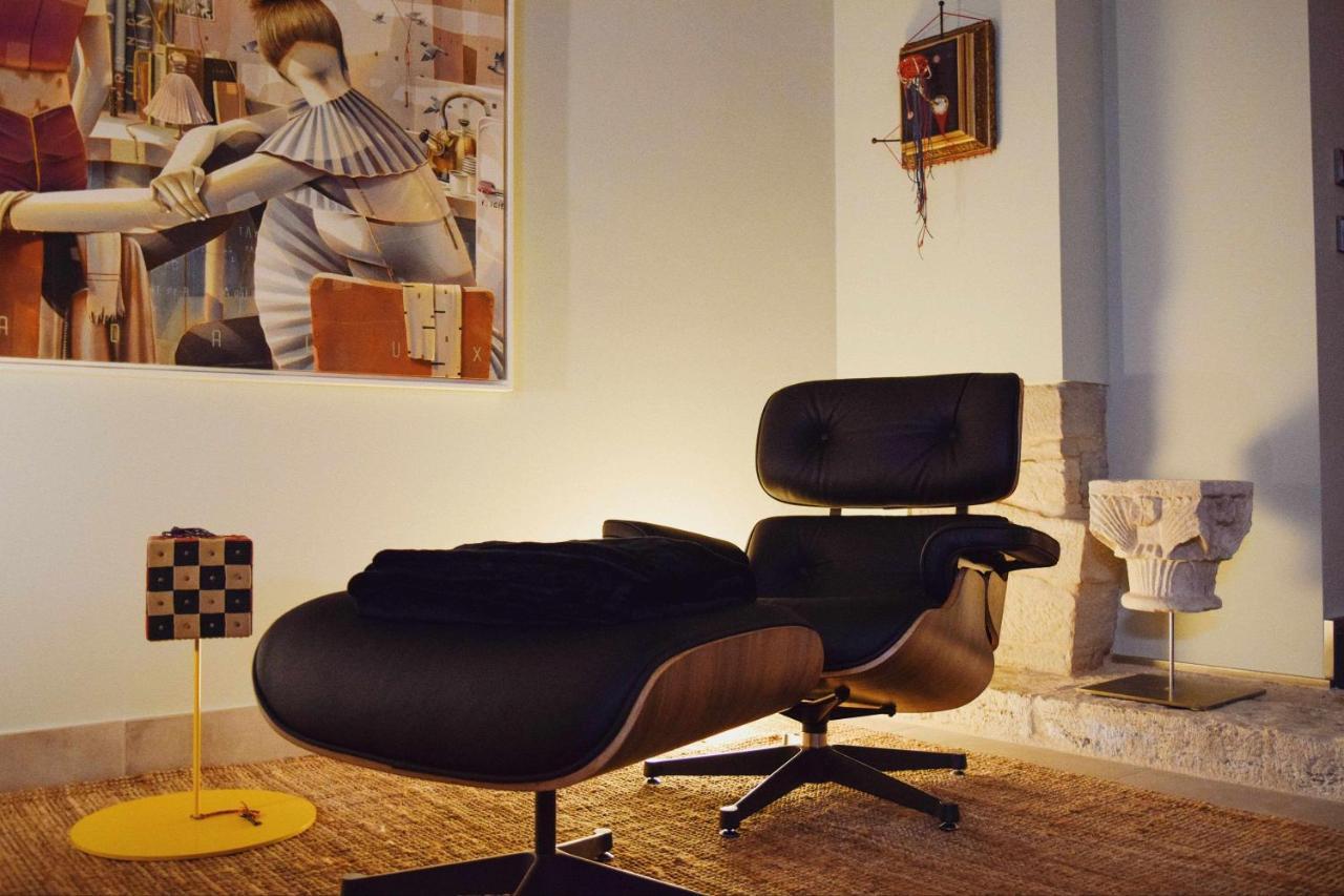 Keldomenech Bed&Art Luxury Apartment For Art Lover Besalú Extérieur photo