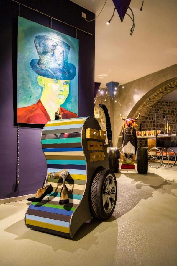 Keldomenech Bed&Art Luxury Apartment For Art Lover Besalú Extérieur photo